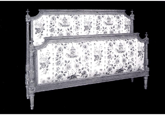 1444 Louis 16th Head Board.JPG